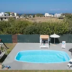 Villa Sunny Breeze Deluxe Villa Near Beach, Private Pool *