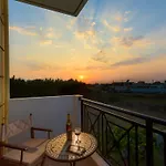 Sunny Breeze Deluxe Villa Near Beach, Private Pool Villa *